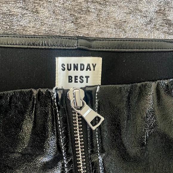 ARITZIA Faux Leather Moto Tessy Pant - Picture 7 of 9